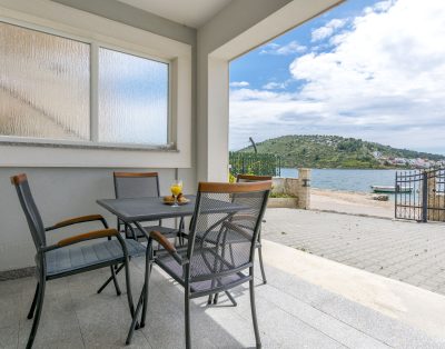 Ferienwohnungen Villa J i M by the sea