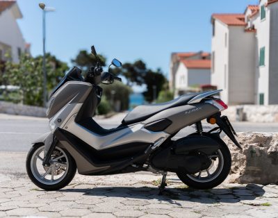 Motorroller mieten in der Stadt – KokoRental | Schnell & Bequem