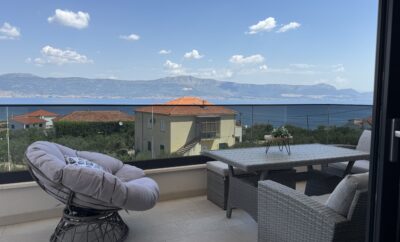 Wave — Apartment mit Meerblick und Pool, Slatine